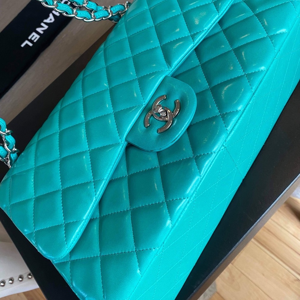 Chanel jumbo double flap - Picture 8 of 15